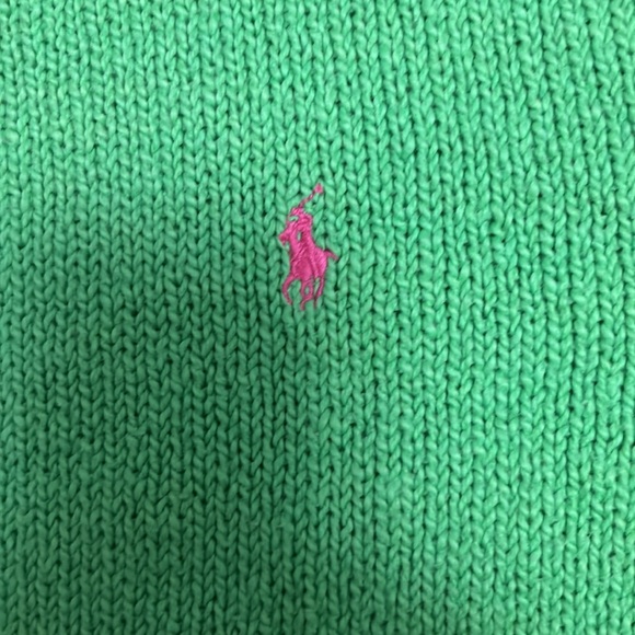 Sweater - Picture 1 of 3